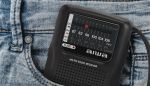 AIWA RS-33 POCKET RADIO WITH EARPHONES BLACK